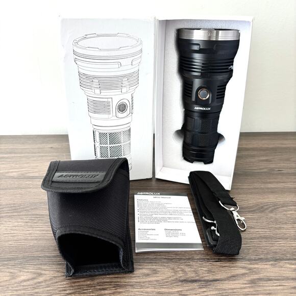 Astrolux MF02 XHP35 3000LM 1587m Long Throw Strong LED Flashlight Black - Picture 1 of 2